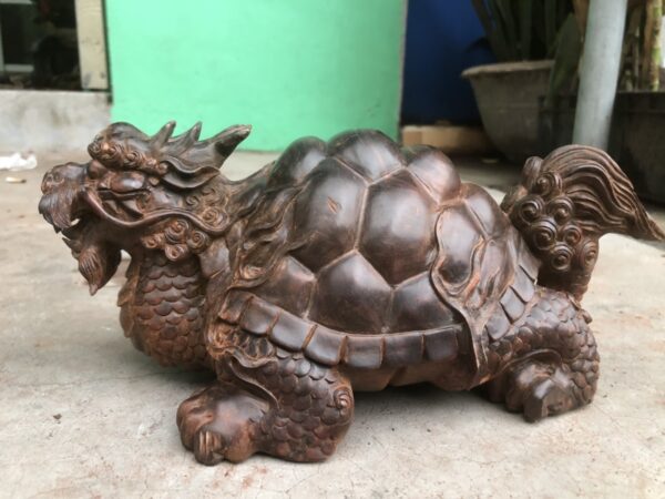 Long quy gỗ trắc