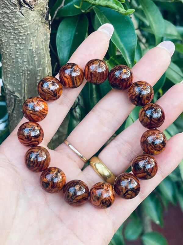 vòng ta gỗ sưa - Hình ảnh 2