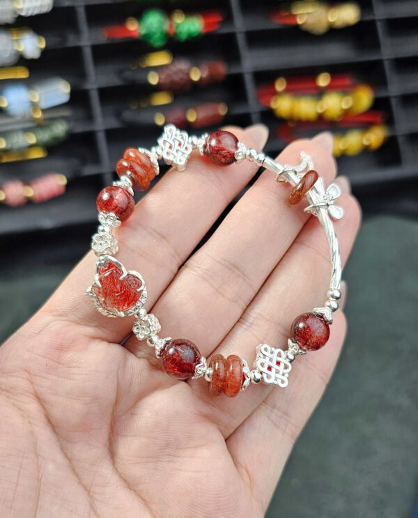 Hồ ly tóc đỏ bọc bạc - Hình ảnh 2