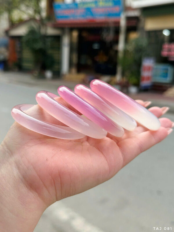 Vòng ánh nguyệt quang - Hình ảnh 6