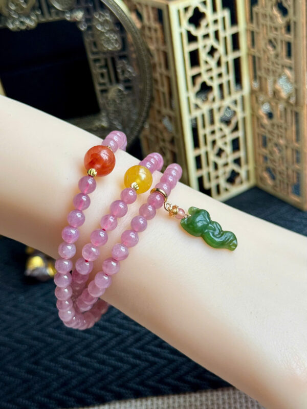 Chuỗi thạch anh hồg đậm