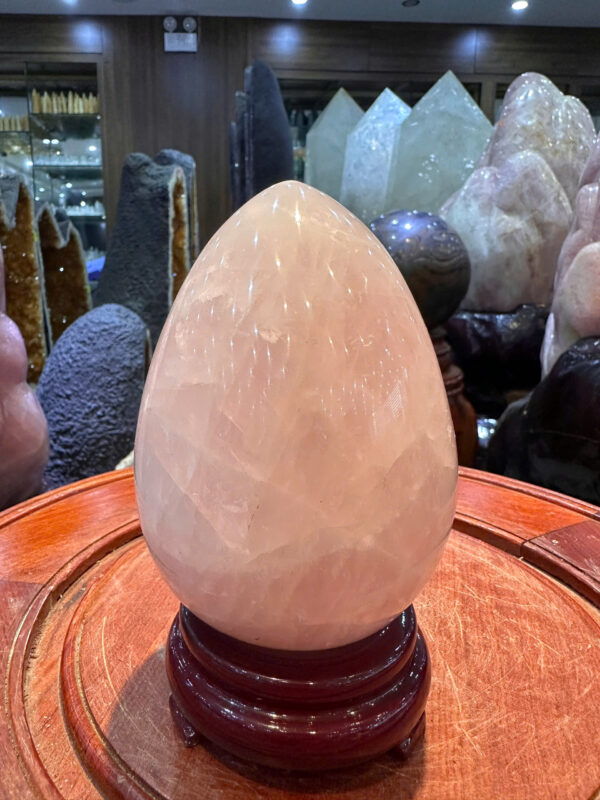 Trứng đá thạch anh hồng