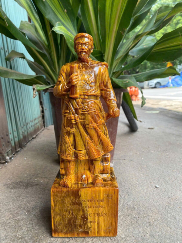 Trần Quốc Tuấn
