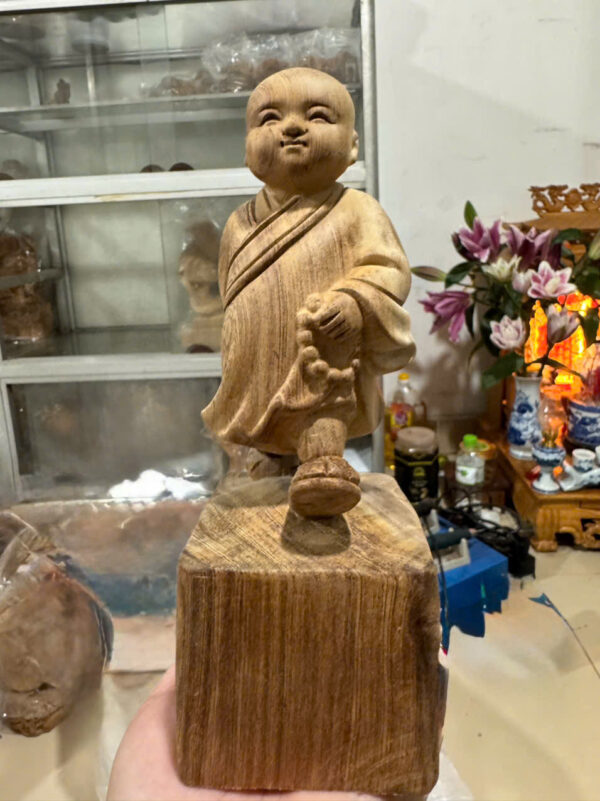 Chú tiểu thong dong - Hình ảnh 3