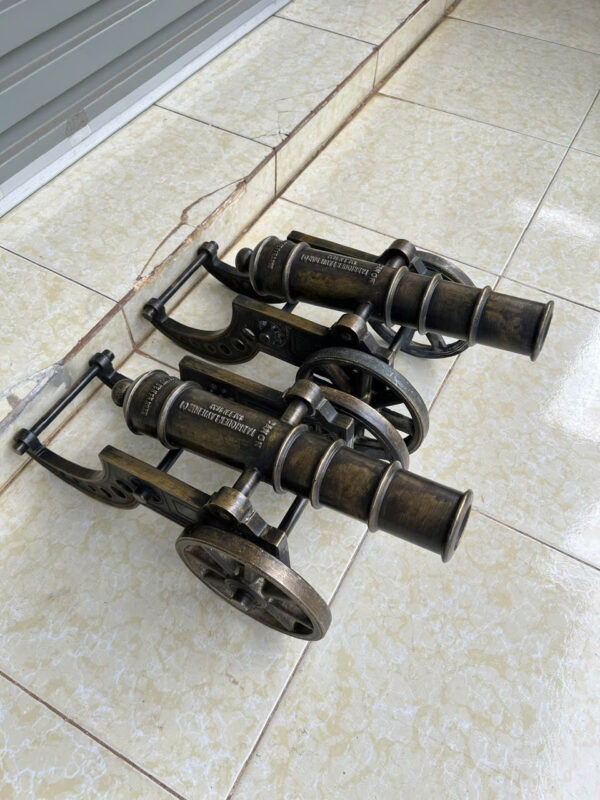 CẶP  THẦN  CÔNG  ĐẠI  BÁC  ĐỒNG CANON 1832 - Hình ảnh 11