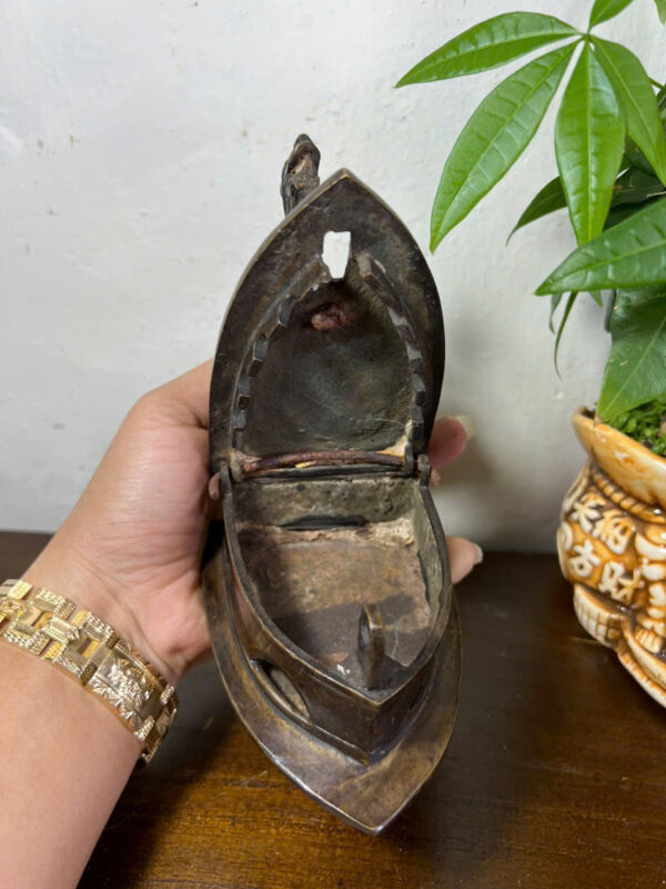 BÀN  ỦI  ĐỒNG  CŨ - Hình ảnh 6