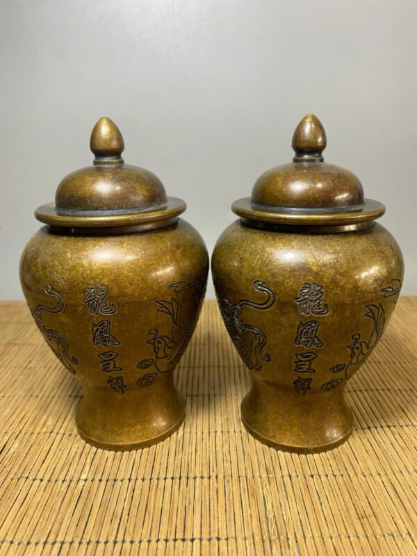 CHOÉ  NƯỚC  LONG  PHỤNG