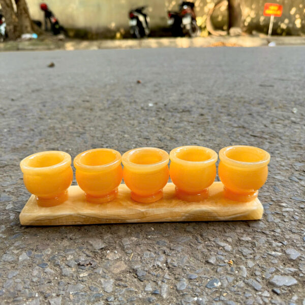 Ly nước đá ngọc hoàng long