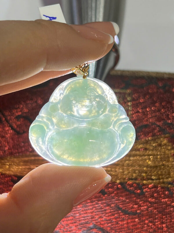 Mặt di lặc ngọc phỉ thuý