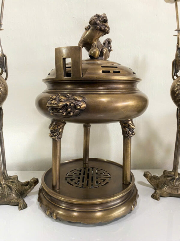 BỘ TAM SỰ ĐỒNG - Hình ảnh 3