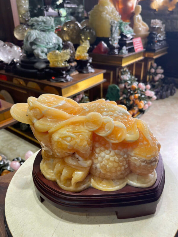 Thiềm thừ tài lộc ngọc hoàng long