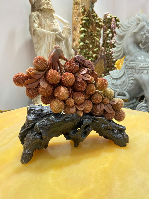 Chùm vải phú quý - Hình ảnh 3