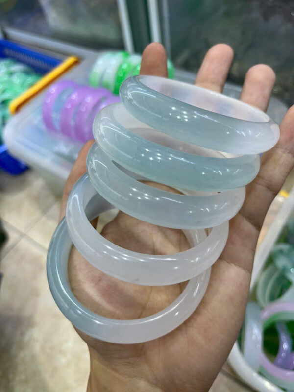 Vòng Thạch Anh Du Long - Hình ảnh 2