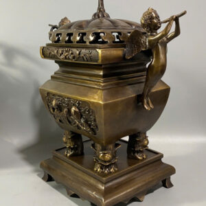 LƯ ĐỒNG CÔNG GIÁO