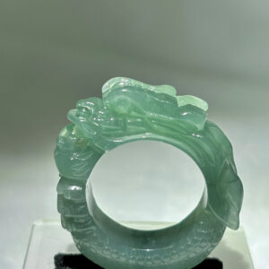 Nhẫn Ngọc Phỉ Thuý Chạm Rồng