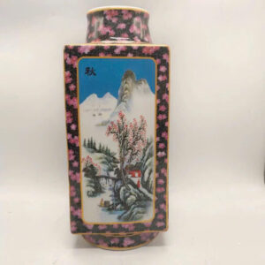 Bình gốm đa giác