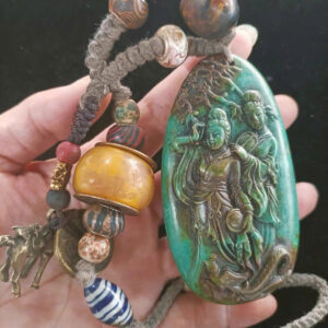 Vòng cham hình phật bà quan âm