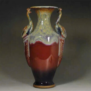 Bình gốm con công