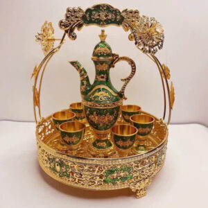 Bộ ly kiểu dáng nga hoàng