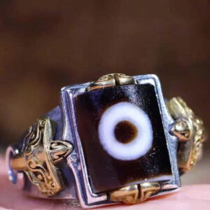  nhẫn Dzi Tây Tạng